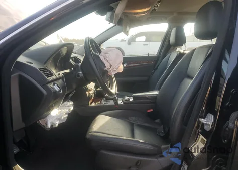 2011 Mercedes-Benz C 300 4Matic z USA, uszkodzony, nr VIN WDDGF8BB4BR146383